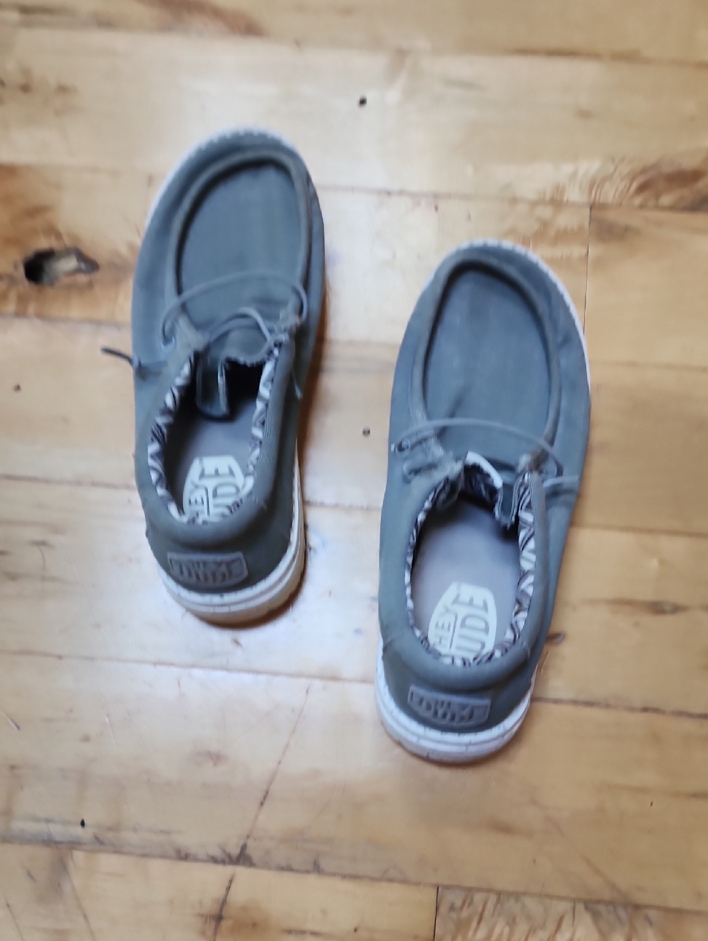 5y Hey Dude Casual Kids Gray Slip-On Shoes